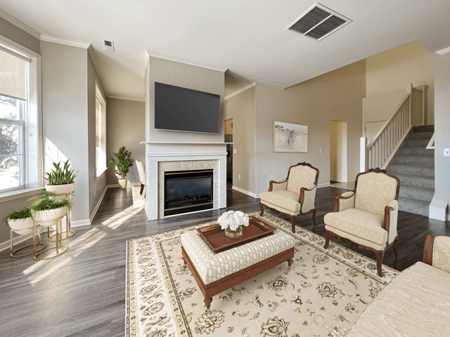 Regents Club Of Troy Apartments